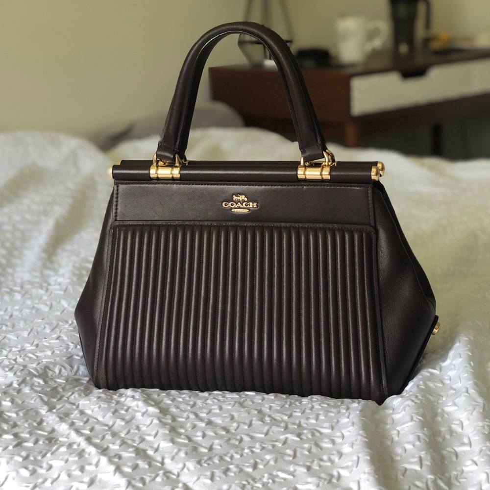 Coach quilted bag - color oxblood